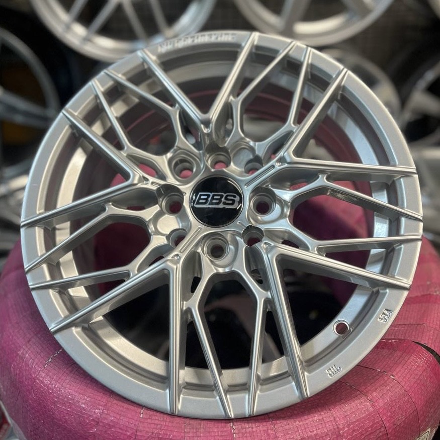 رینگ BBS بی بی اس 2026 HS سایز 15 نقره‌ای کد 1434جاپیچ100/114