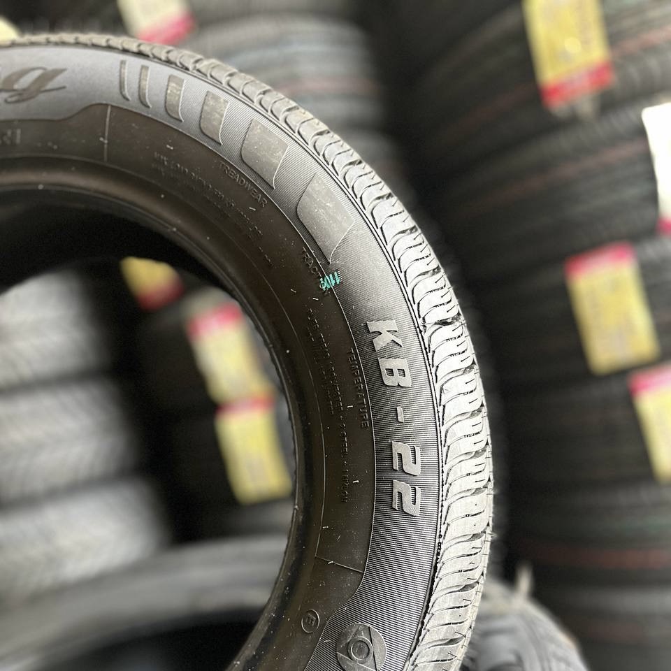 لاستیک کویر سایز 185/65/15 طرح گل KB22 ساخت 2026 - Image 2